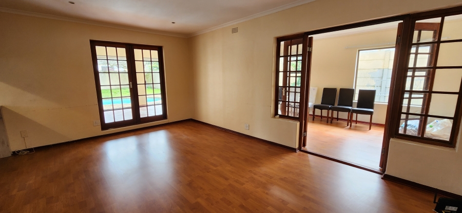 4 Bedroom Property for Sale in Table View Western Cape
